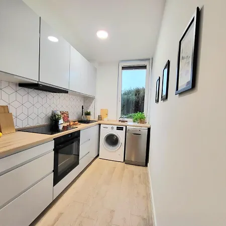 Miedzynarodowa National Stadium By Mia Appartamento *