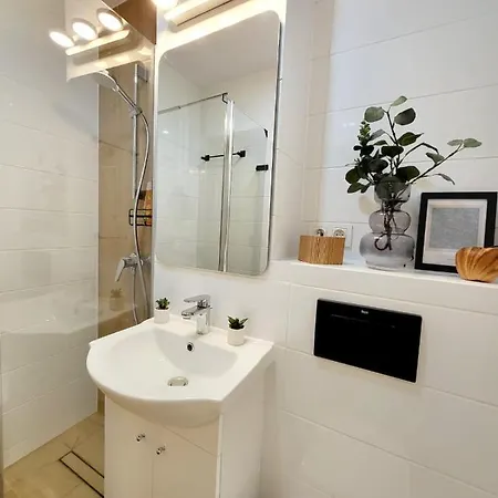 Appartement Miedzynarodowa National Stadium By Mia Warschau